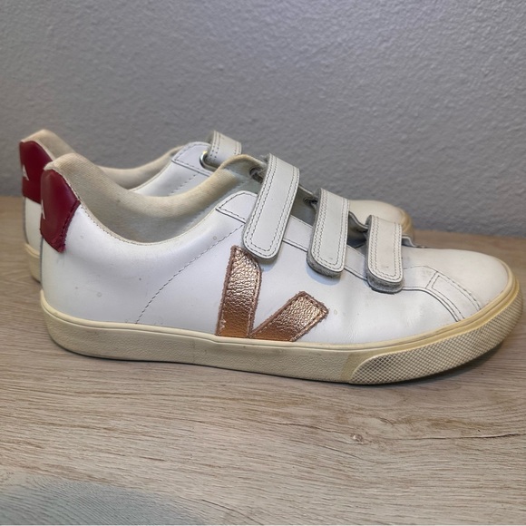 Veja Recife Triple Strap Fasten Sneaker-White Natural Women’s 8 Rose Gold Maroon - Picture 1 of 12